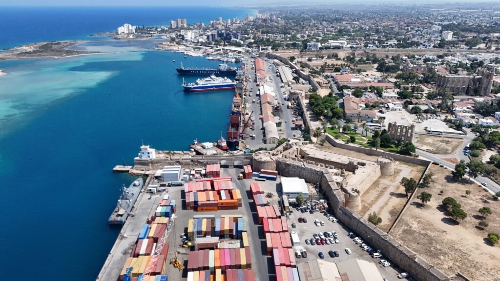 📍 Gazimağusa Limanı – 3 km Su Hattı Projesi